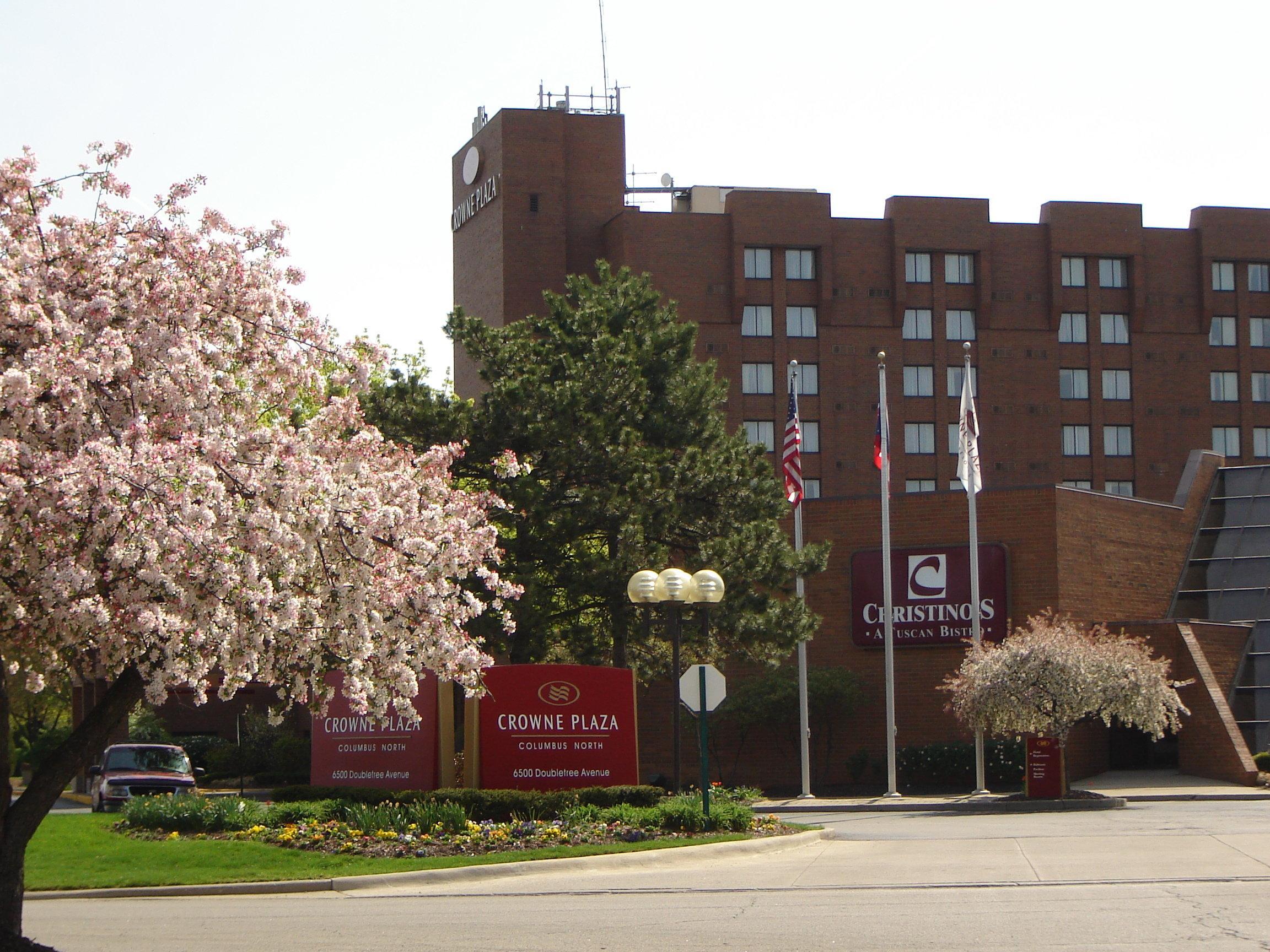 Crowne Plaza Columbus North - Worthington, An Ihg Hotel Exterior photo