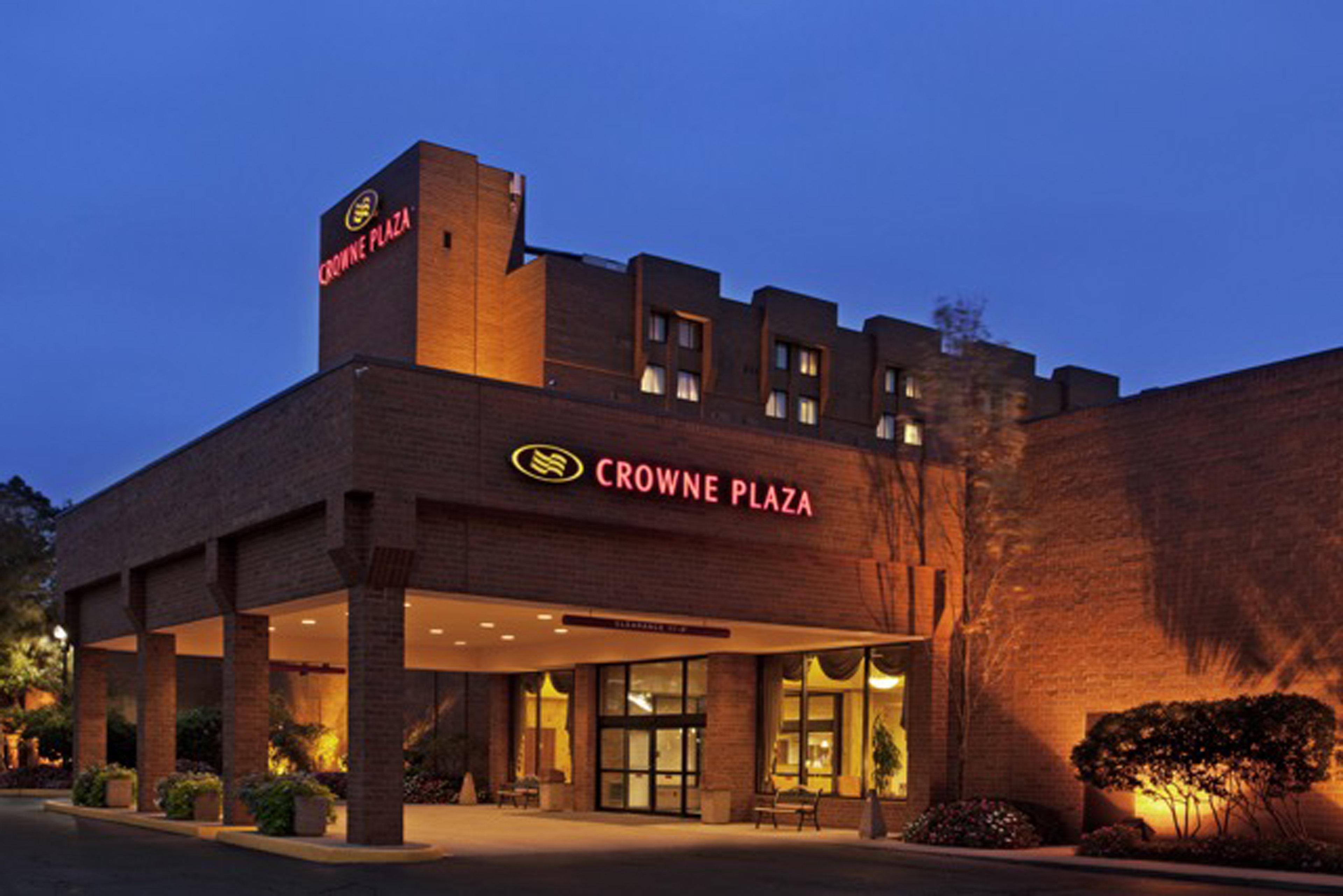 Crowne Plaza Columbus North - Worthington, An Ihg Hotel Exterior photo